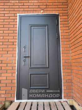 Стальная входная дверь Тайга термо АСД в загородный дом