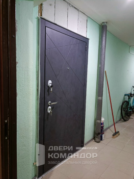 Входная дверь ДС Порта Р-3  Graphit Art/ Grey Art Portika, с наращиванием верхней фрамуги (Типовая серия II-18-01/12 )