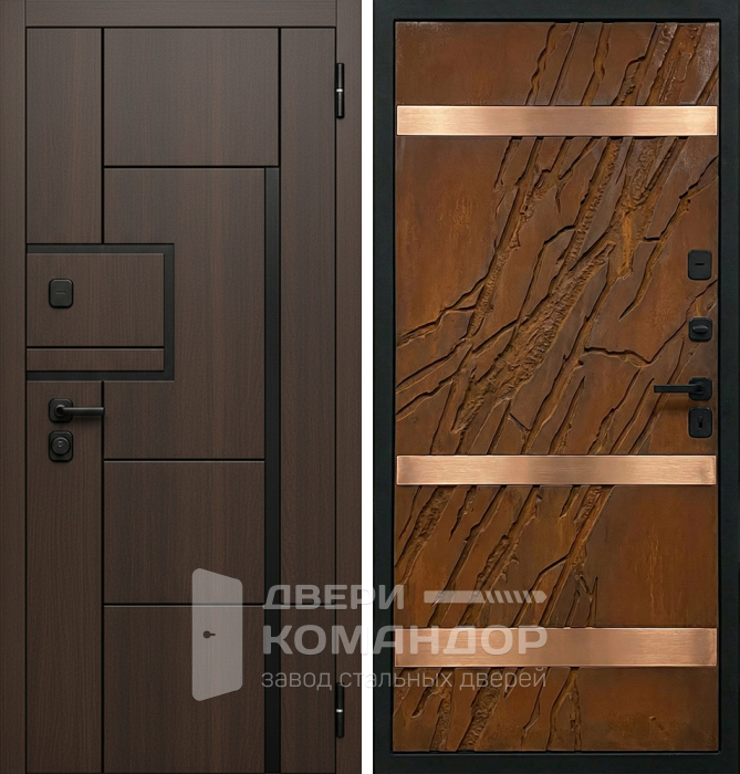 Железная дверь с рельефной медной отделкой для частного дома №224